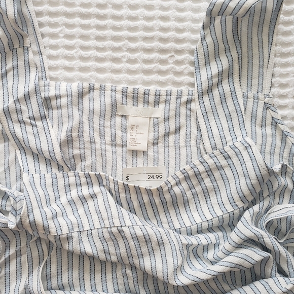 H&M blue white stripe tie side apron top NWT - Picture 5 of 9